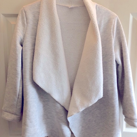 Old Navy Sherpa Lined Gray Cardigan - Picture 3 of 8